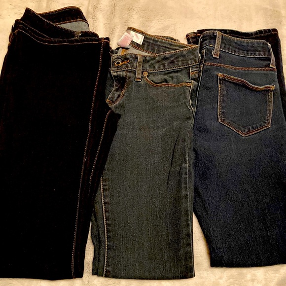 3 pairs of No Boundaries bootcut jeans size 3. - Picture 1 of 3